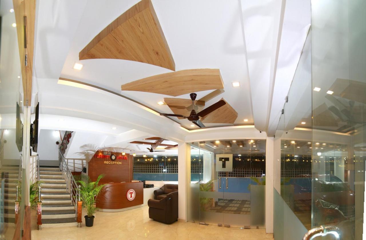 Gateway Airport Hotel Каннур Экстерьер фото
