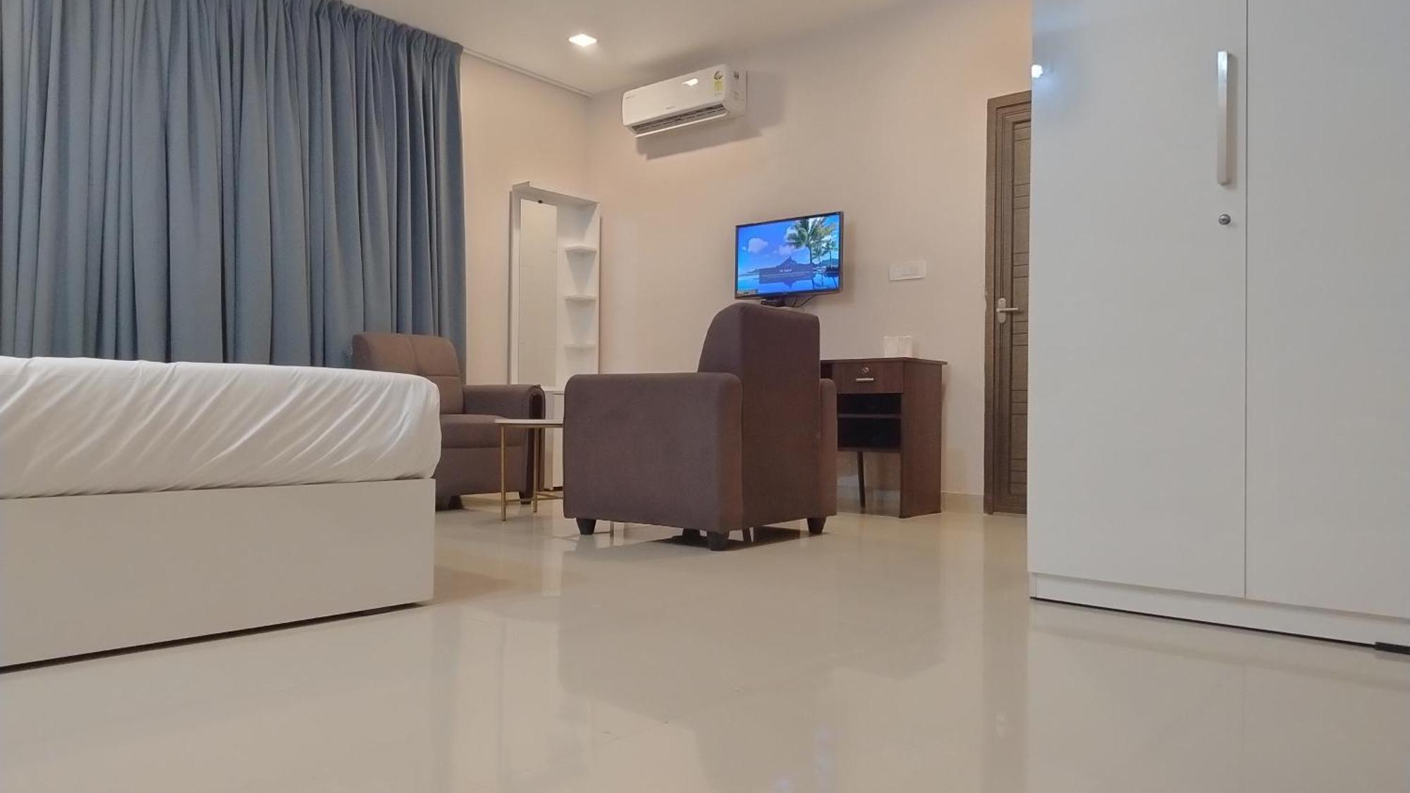 Gateway Airport Hotel Каннур Экстерьер фото